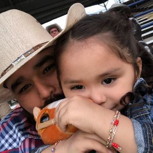 Meet your Posher, Refugio